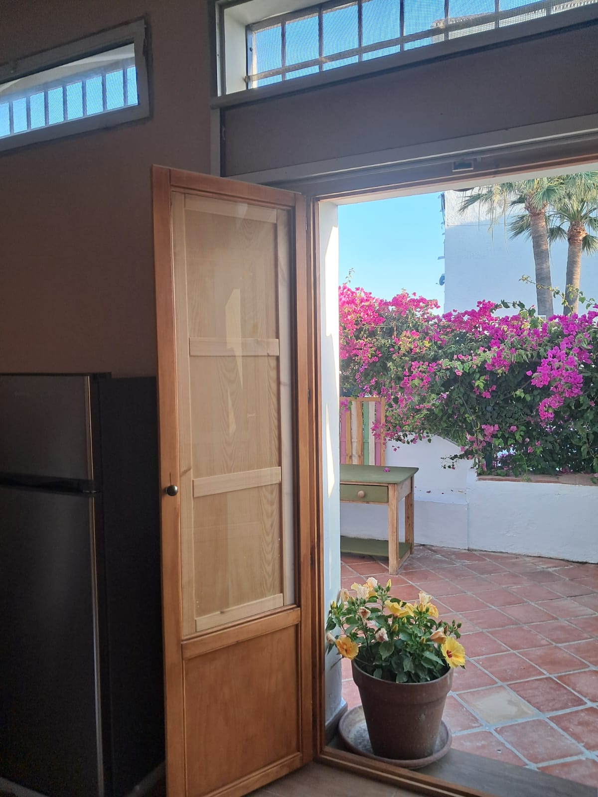 Сдается в аренду уютный 2-спальный таунхаус в порту Эстепоны - mibgroup.es