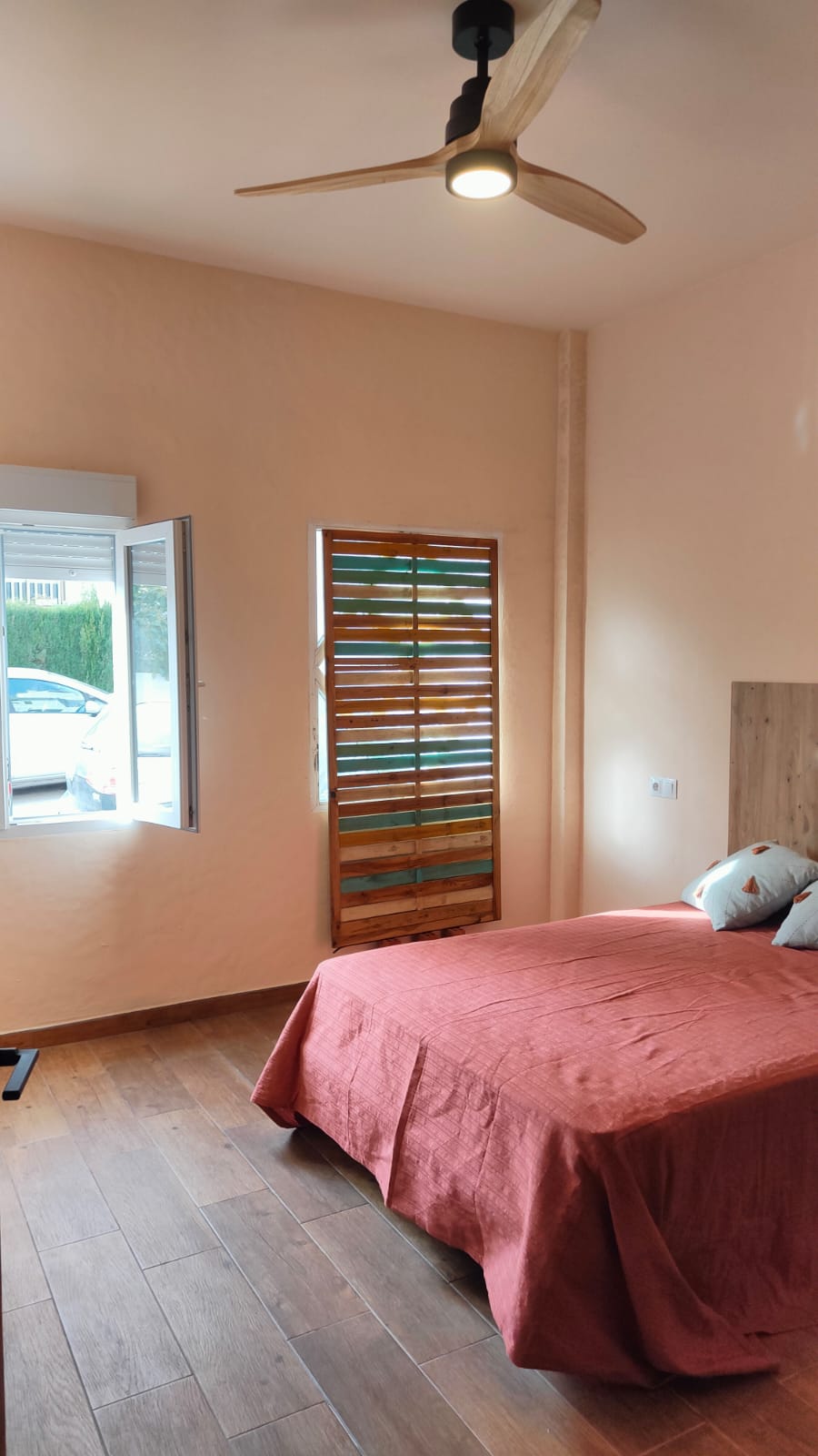 Сдается в аренду уютный 2-спальный таунхаус в порту Эстепоны - mibgroup.es