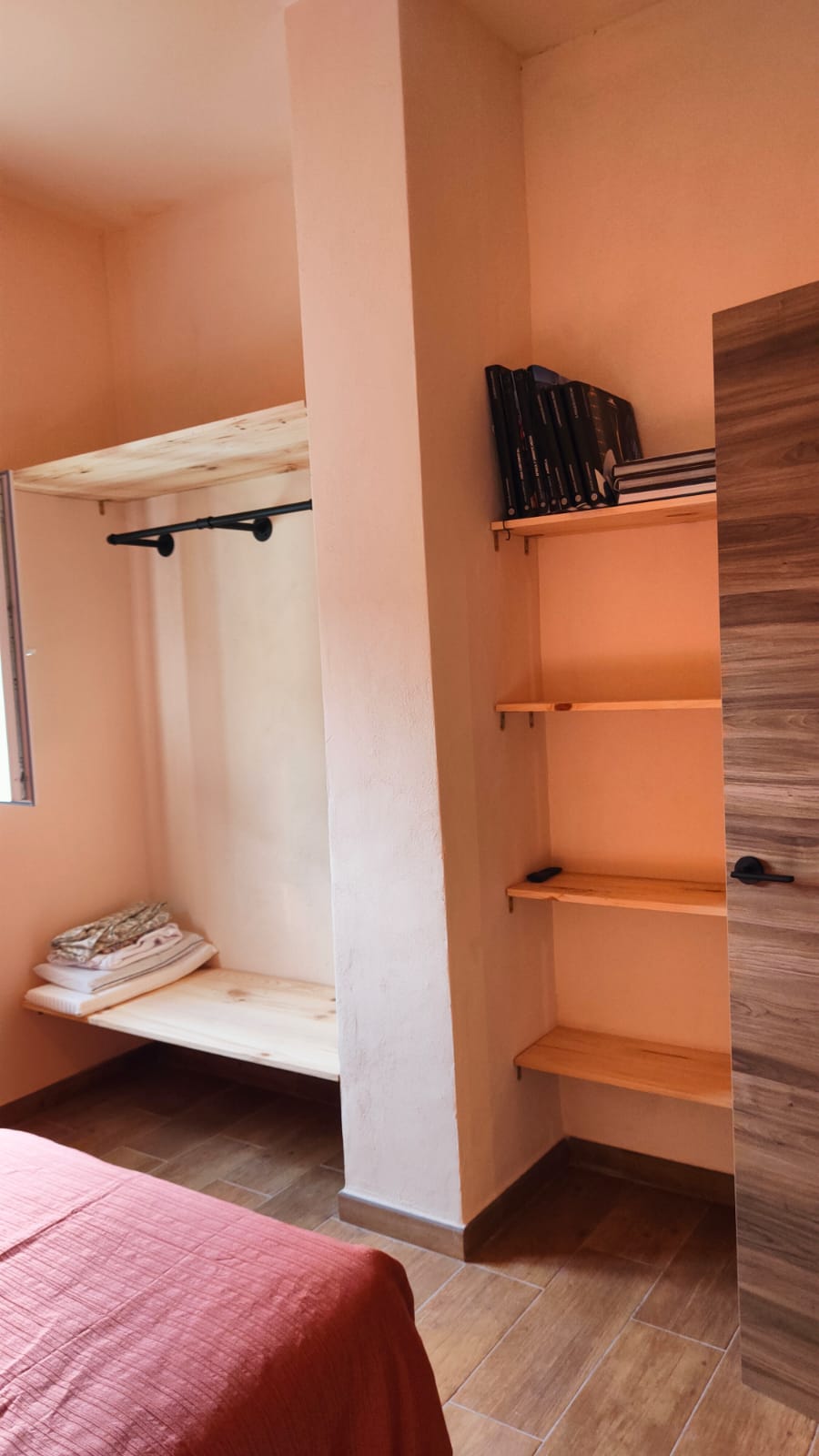 Сдается в аренду уютный 2-спальный таунхаус в порту Эстепоны - mibgroup.es