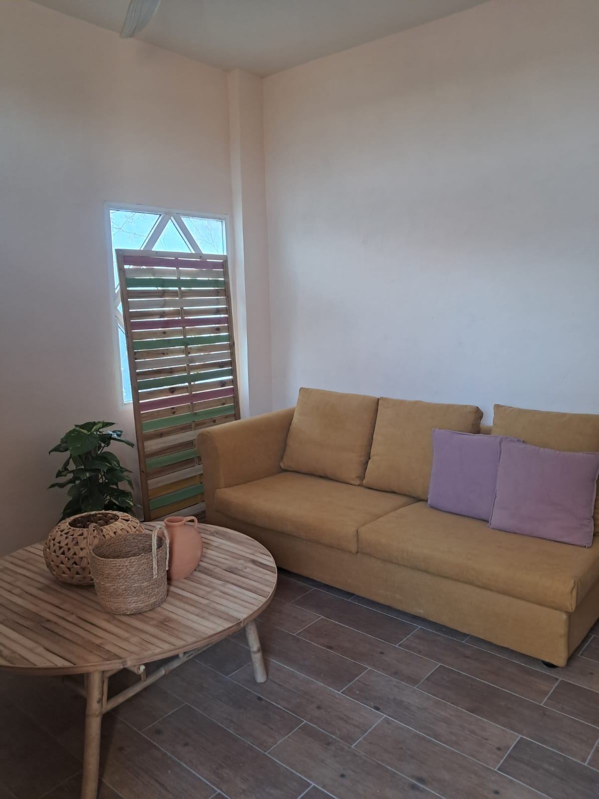 Сдается в аренду уютный 2-спальный таунхаус в порту Эстепоны - mibgroup.es