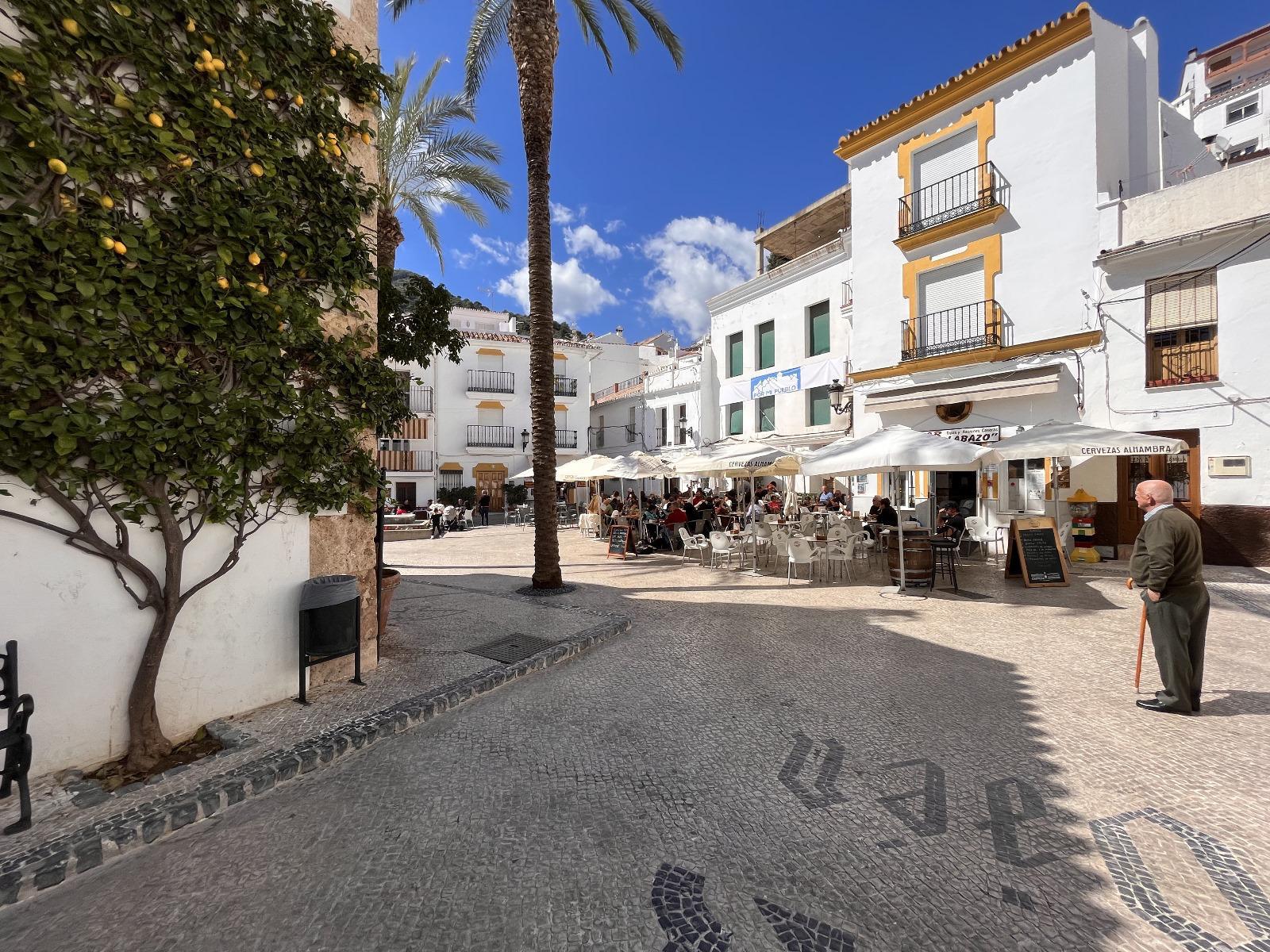 Casa adosada en alquiler larga temporada en Marbella 3 dormitorios - mibgroup.es