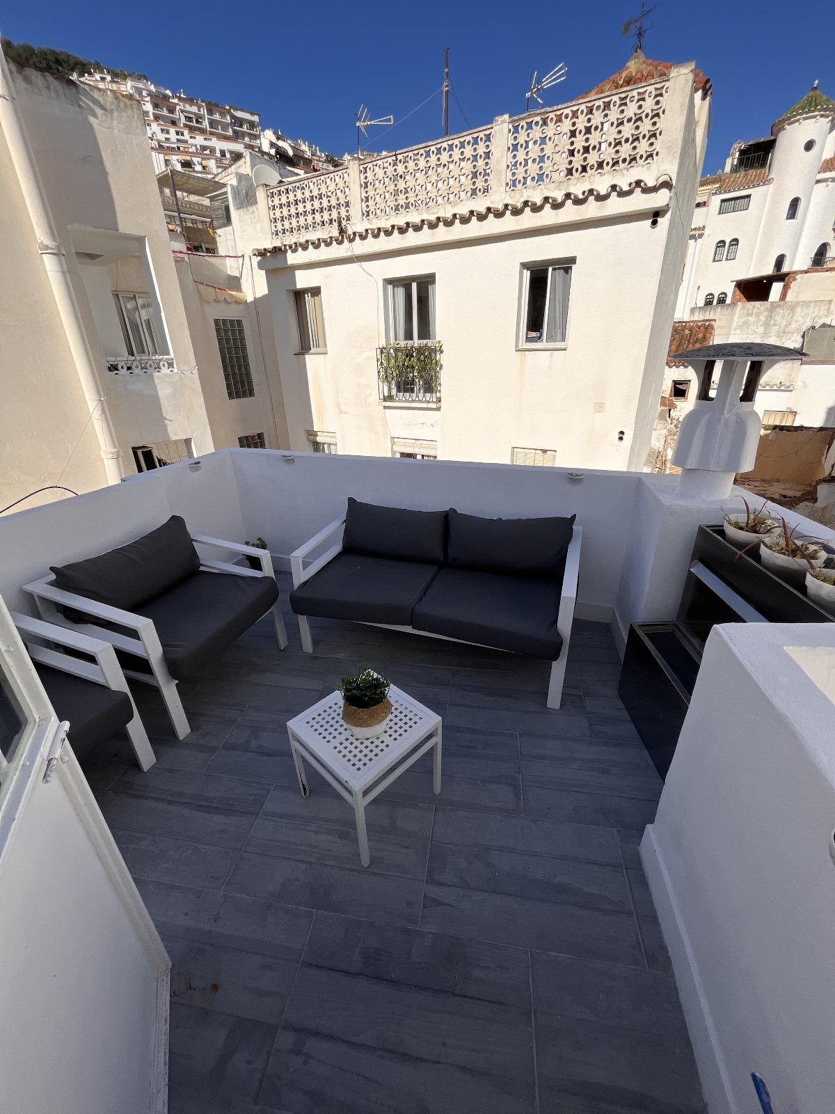 Casa adosada en alquiler larga temporada en Marbella 3 dormitorios - mibgroup.es