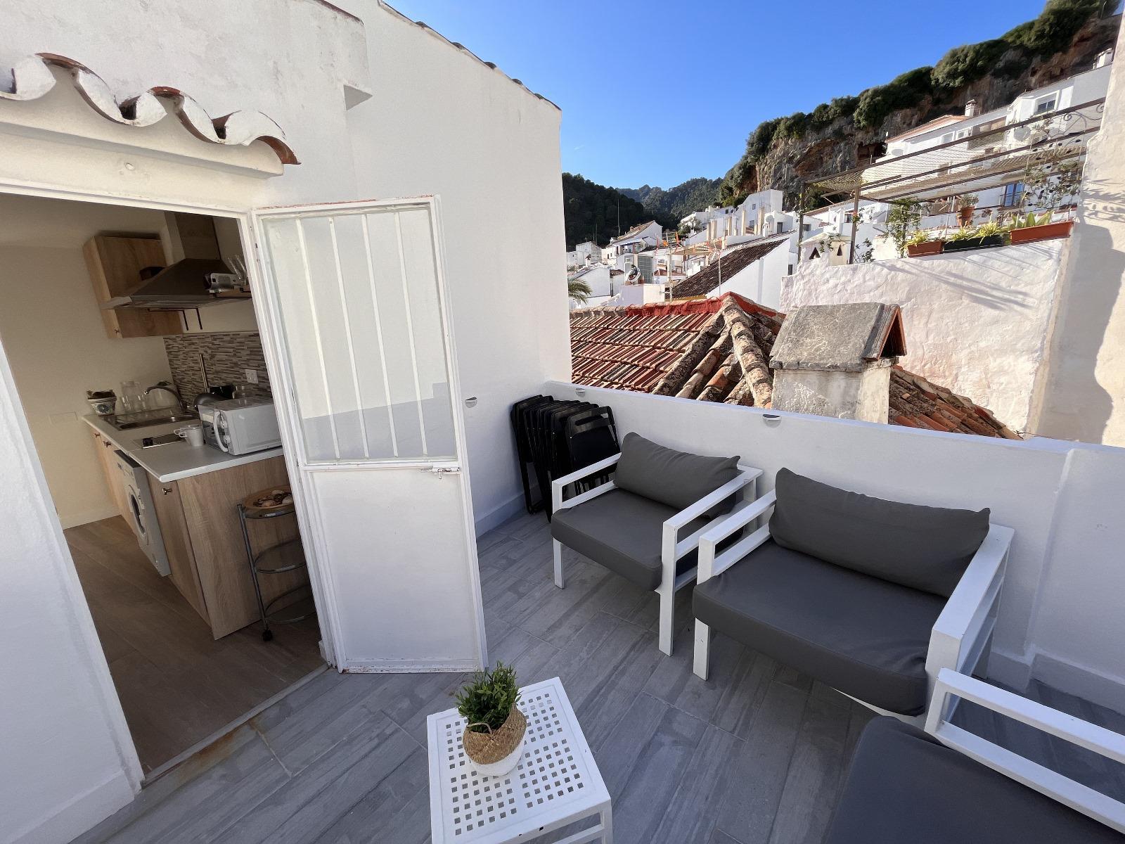 Долгосрочная аренда таунхауса в Марбелье 3 спальни - mibgroup.es