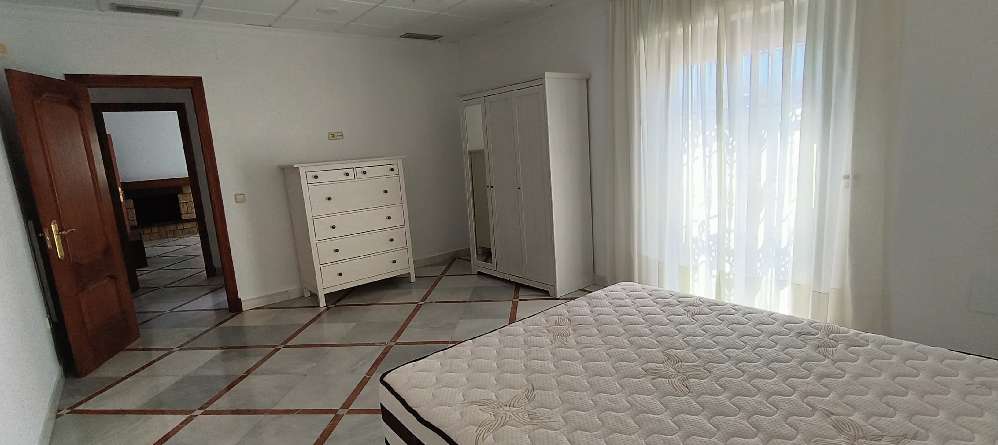 Уютная 2-спальная квартира в Сан-Педро – идеальный вариант для аренды - mibgroup.es