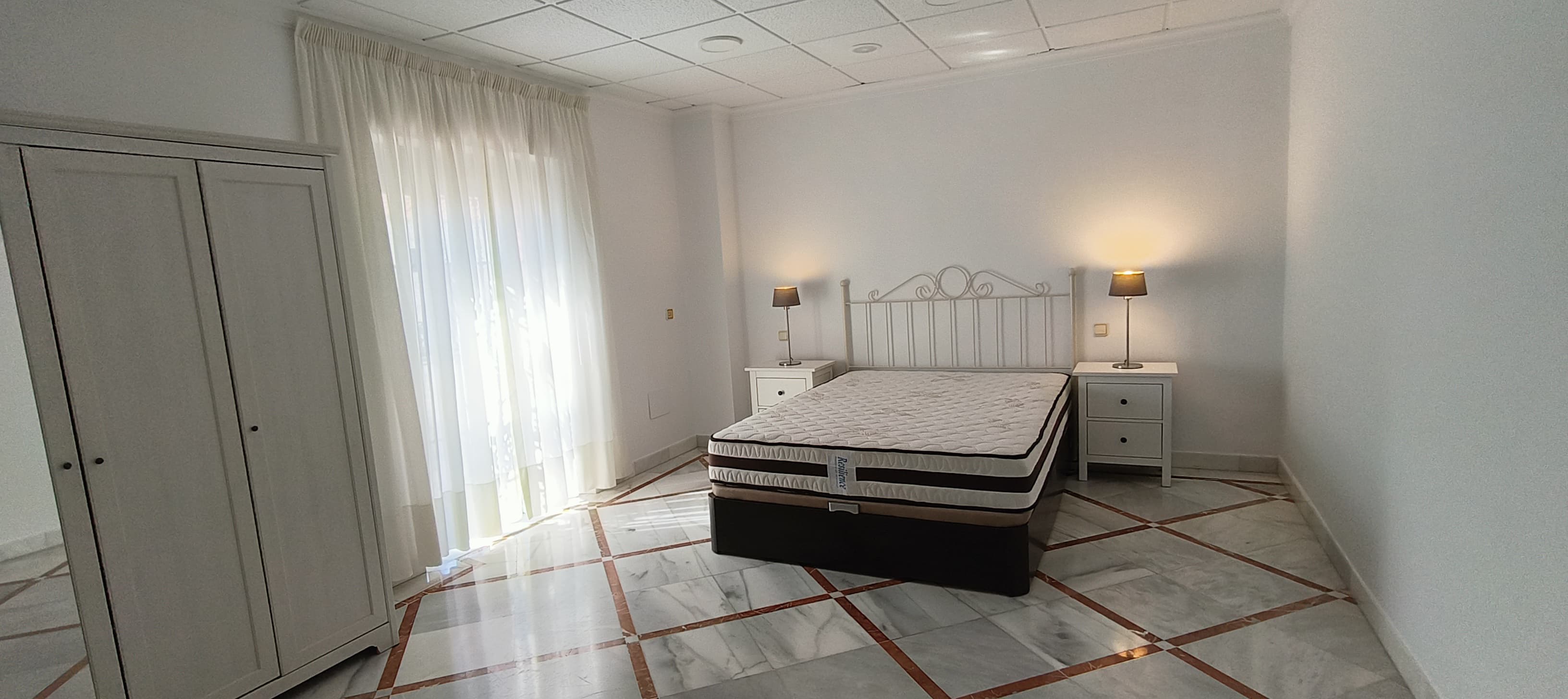 Acogedor apartamento de 2 habitaciones en San Pedro - ideal para alquiler - mibgroup.es