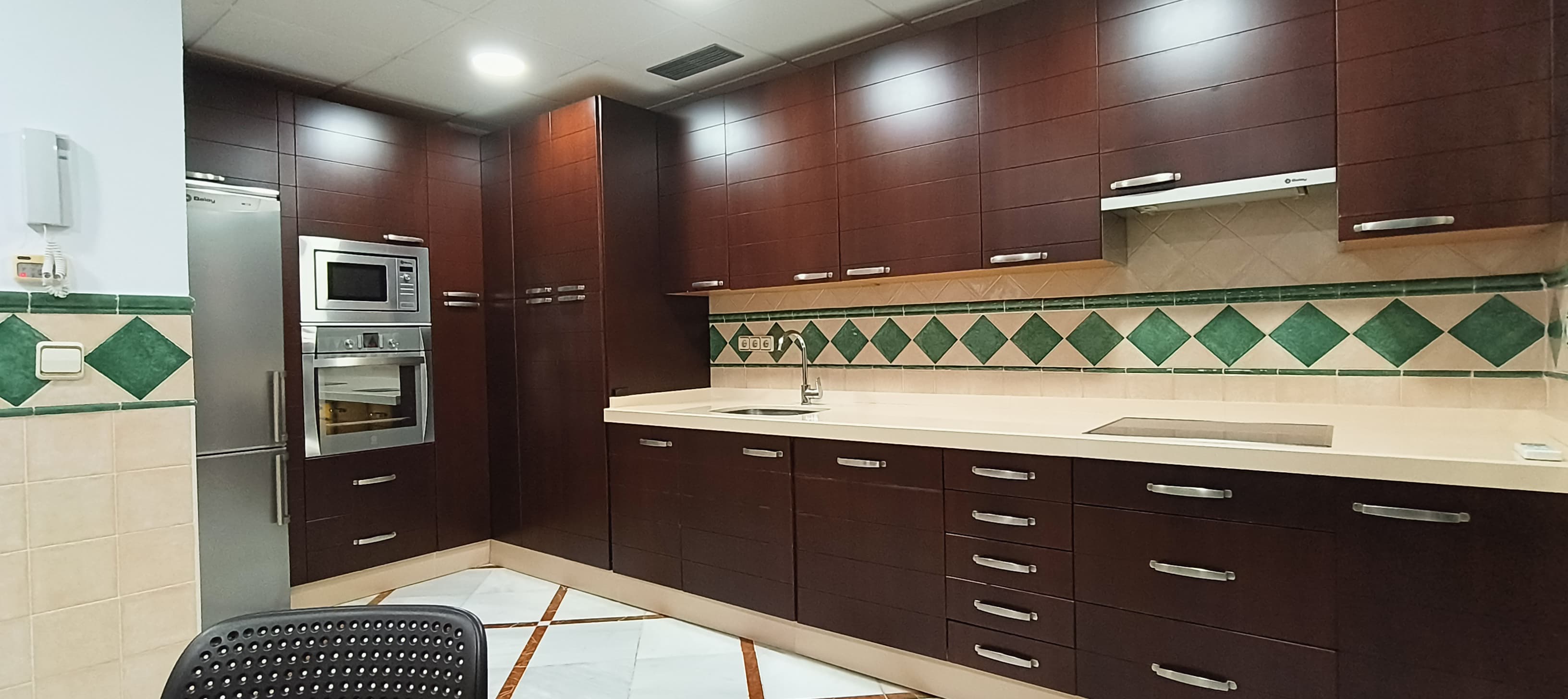 Уютная 2-спальная квартира в Сан-Педро – идеальный вариант для аренды - mibgroup.es