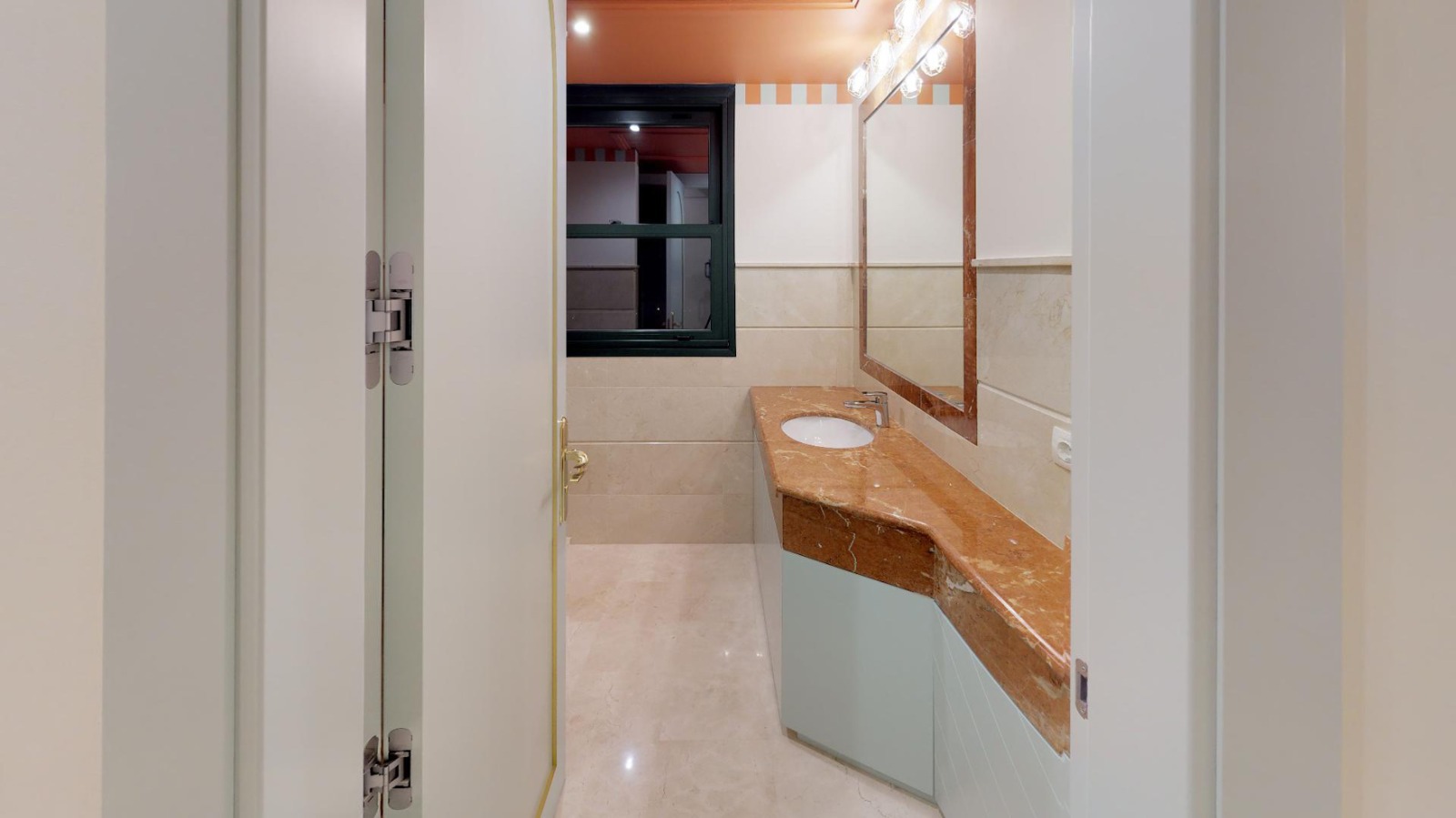 Luxury Villa for Long-Term Rental in Selwo - mibgroup.es