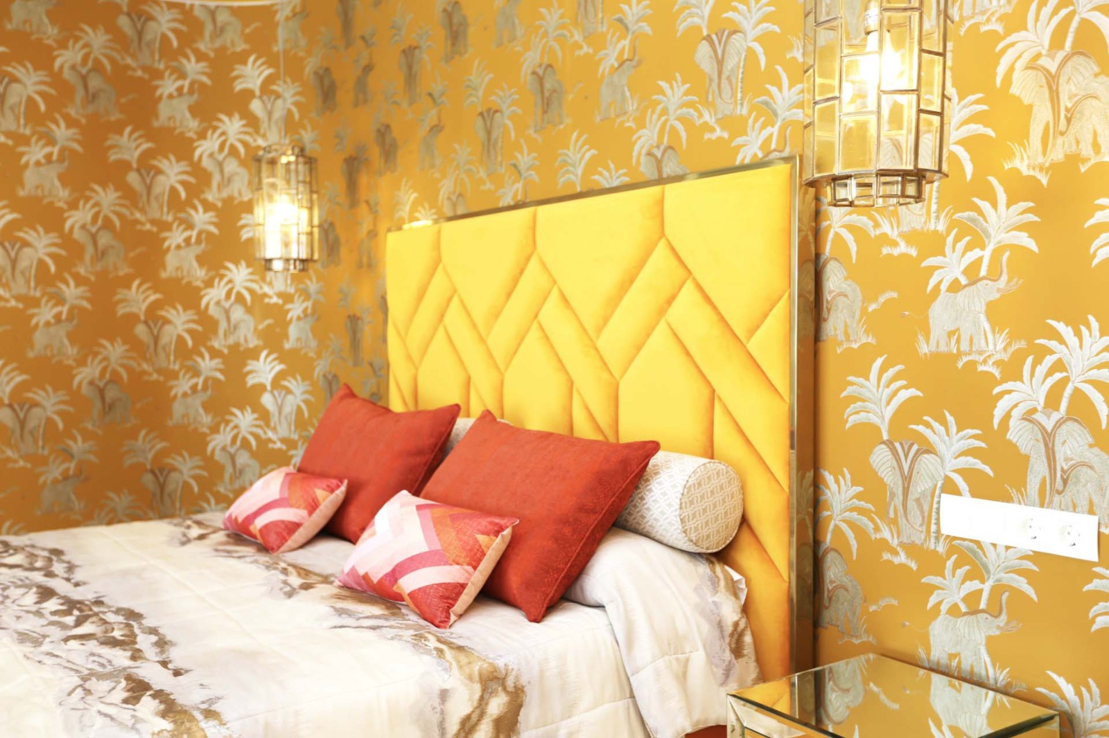 Luxury Villa for Long-Term Rental in Selwo - mibgroup.es