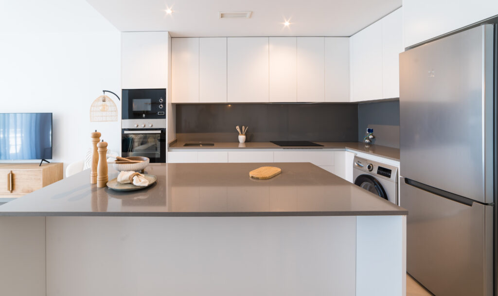 New build 2 bedrooms on the new golden mile Cancelada - mibgroup.es