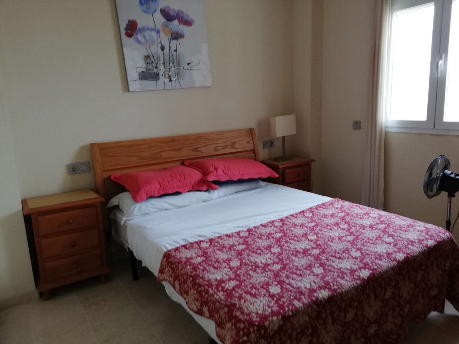 Amplio piso de 2 dormitorios con vistas panorámicas al mar en Manilva - mibgroup.es