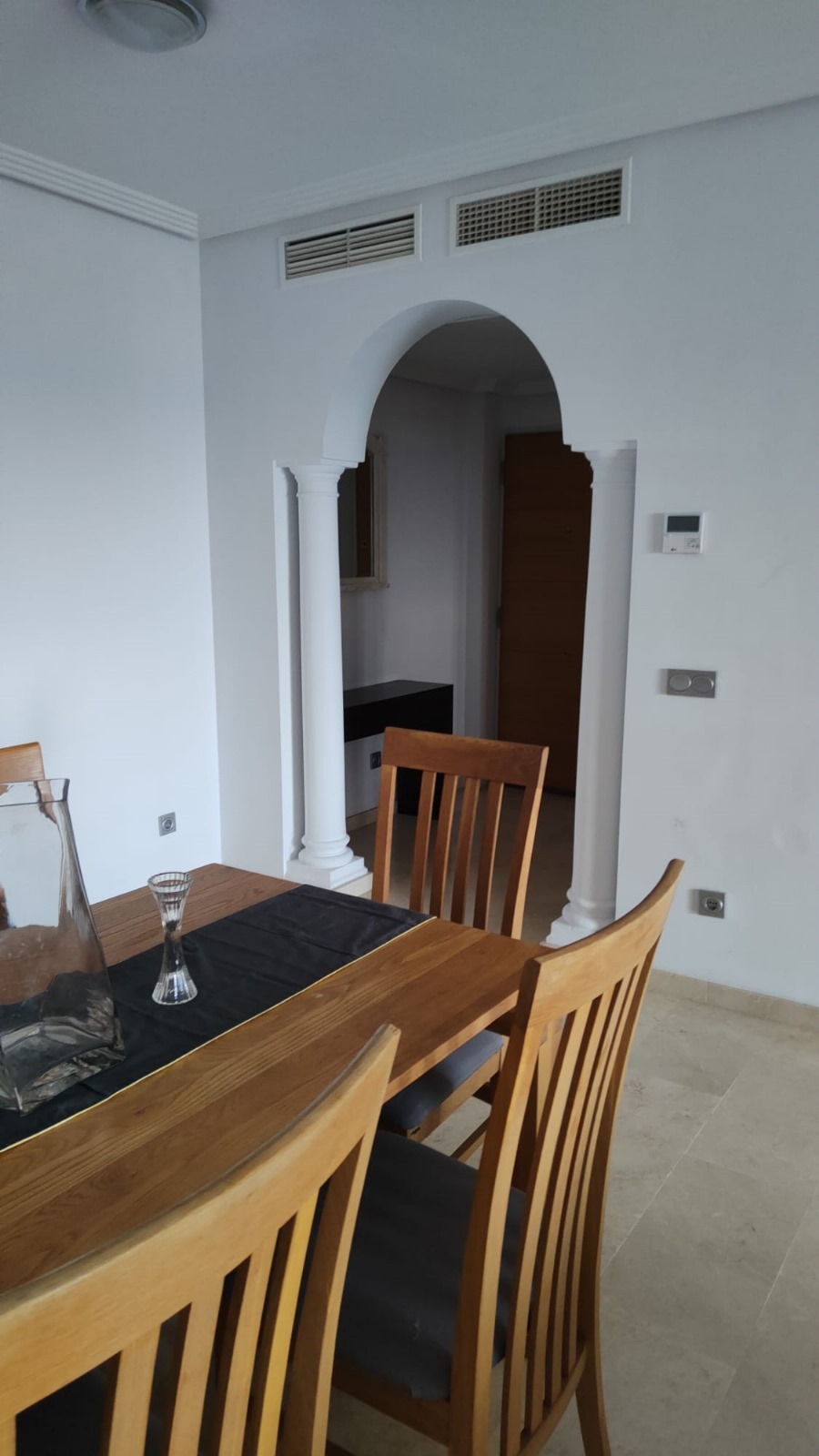 Просторная 2-спальная квартира с панорамным видом на море в Манильве - mibgroup.es