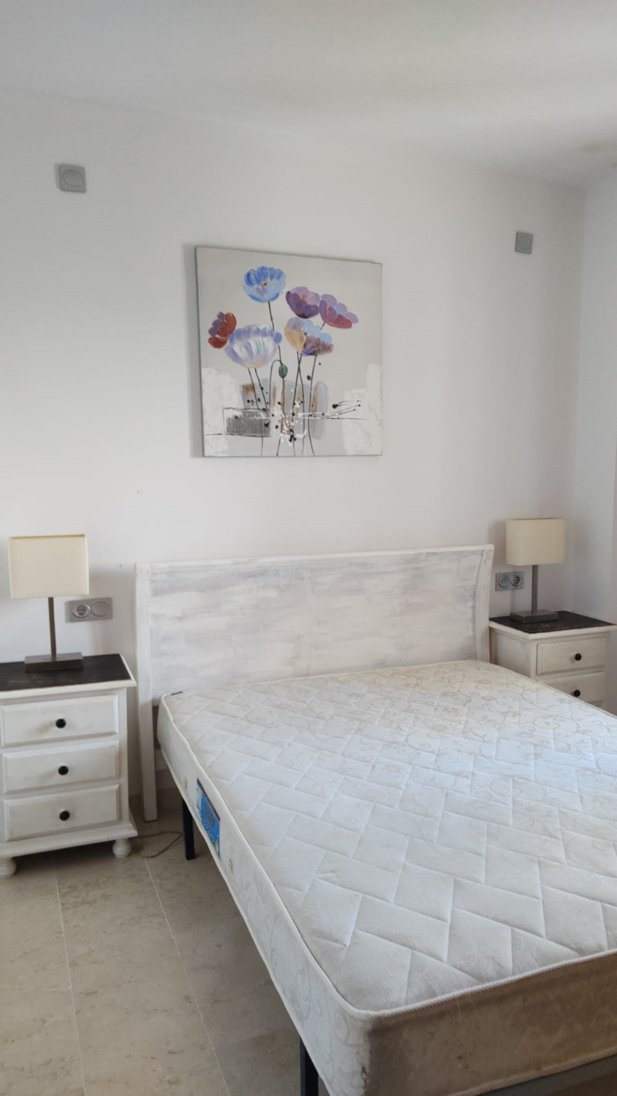 Amplio piso de 2 dormitorios con vistas panorámicas al mar en Manilva - mibgroup.es