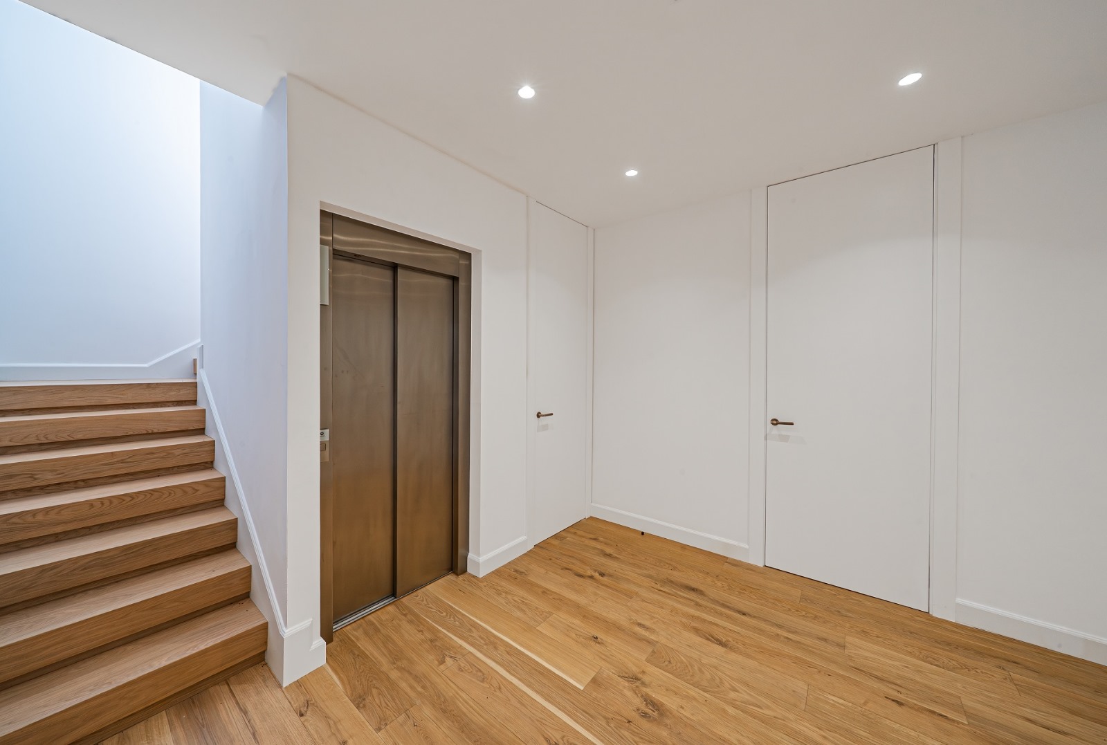 Elegant Villas in Marbella's Golden Mile – Lomas de Marbella Club - mibgroup.es