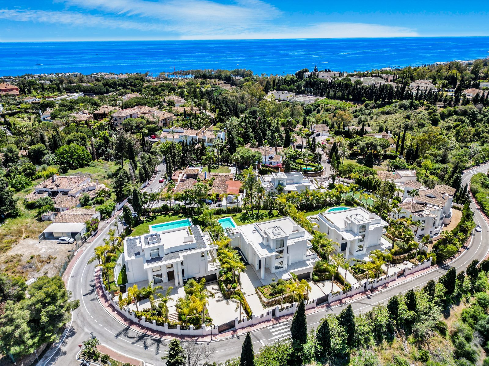 Elegant Villas in Marbella's Golden Mile – Lomas de Marbella Club - mibgroup.es