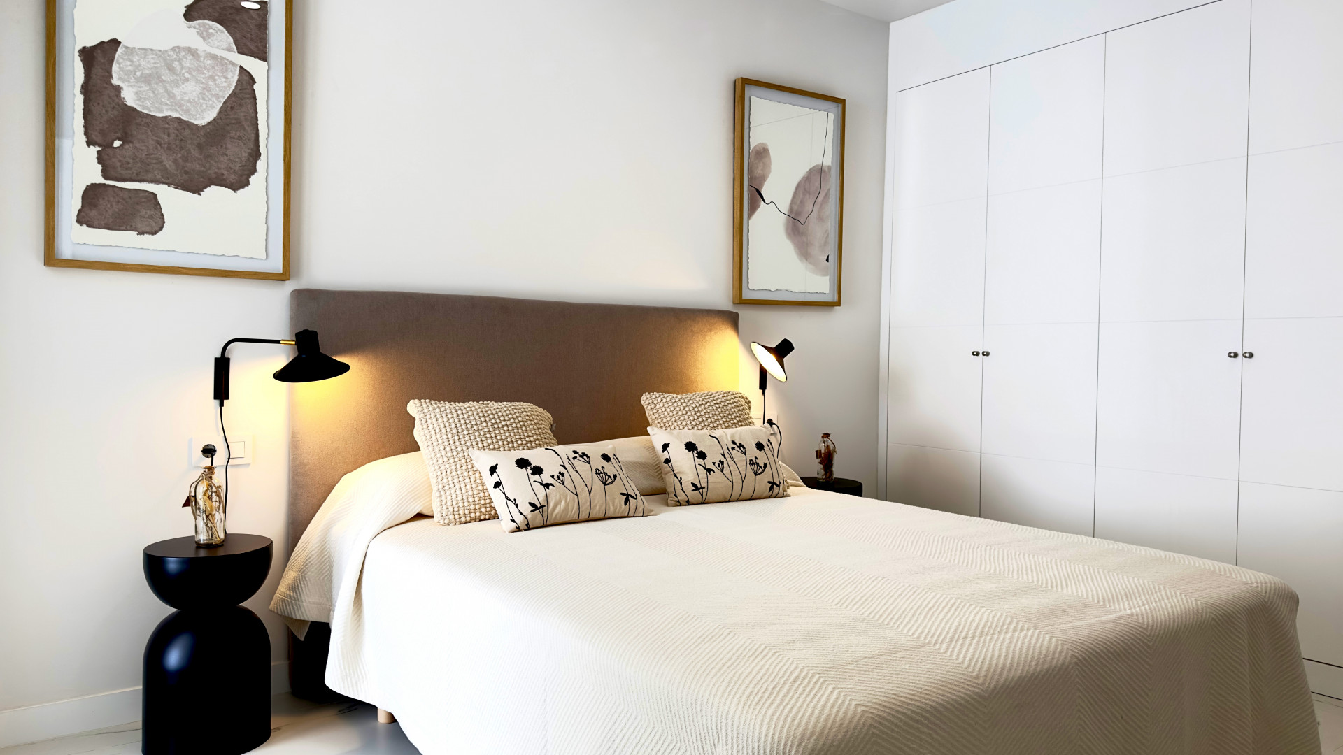 Modernos apartamentos a 250 metros de la playa en una urbanización cerrada - mibgroup.es