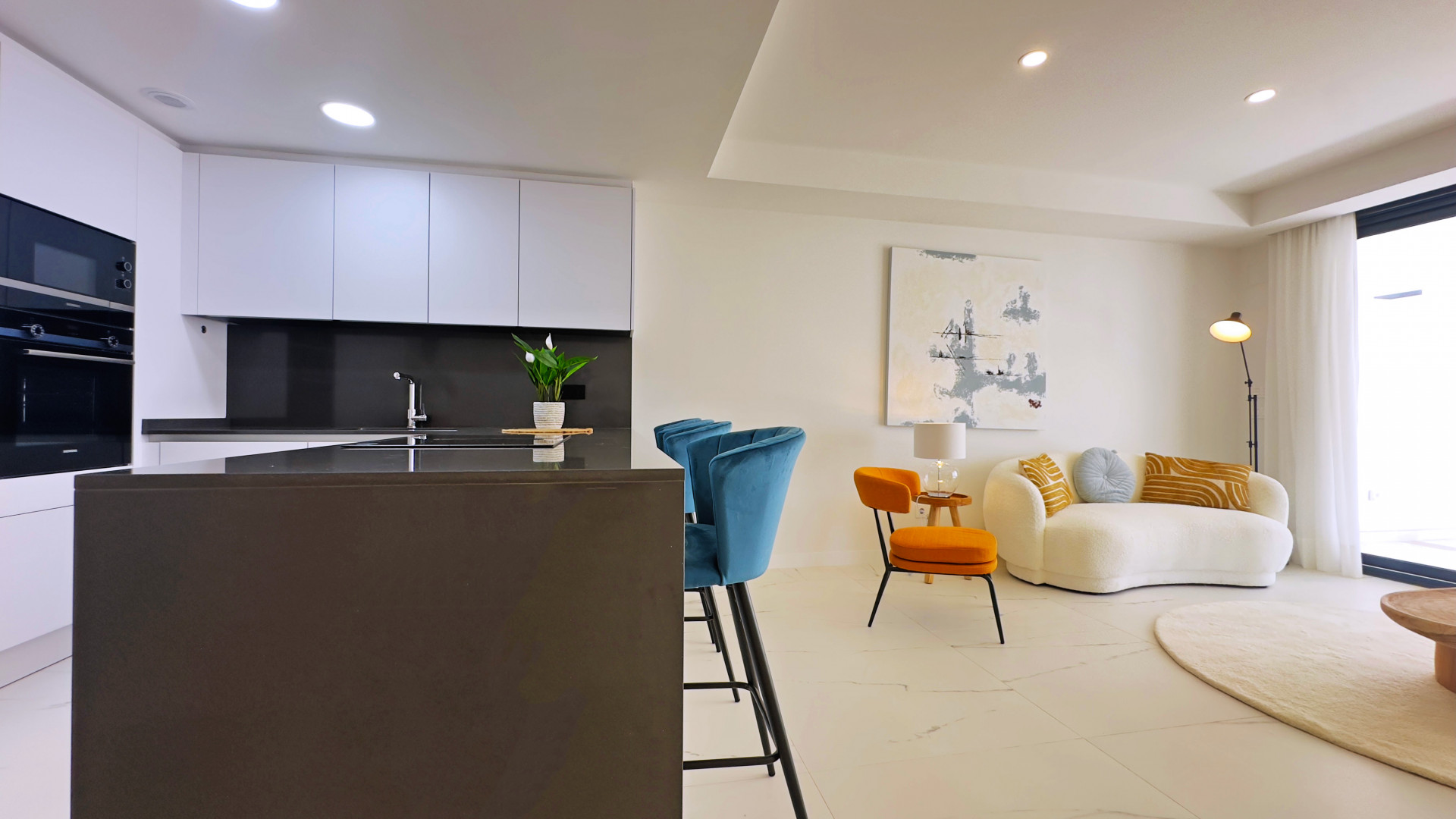 Modernos apartamentos a 250 metros de la playa en una urbanización cerrada - mibgroup.es