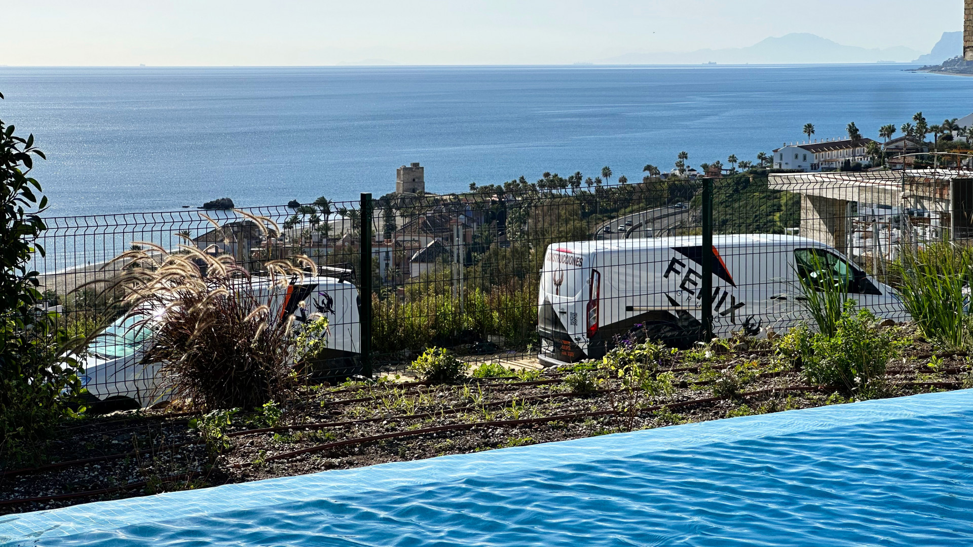 Modernos apartamentos a 250 metros de la playa en una urbanización cerrada - mibgroup.es