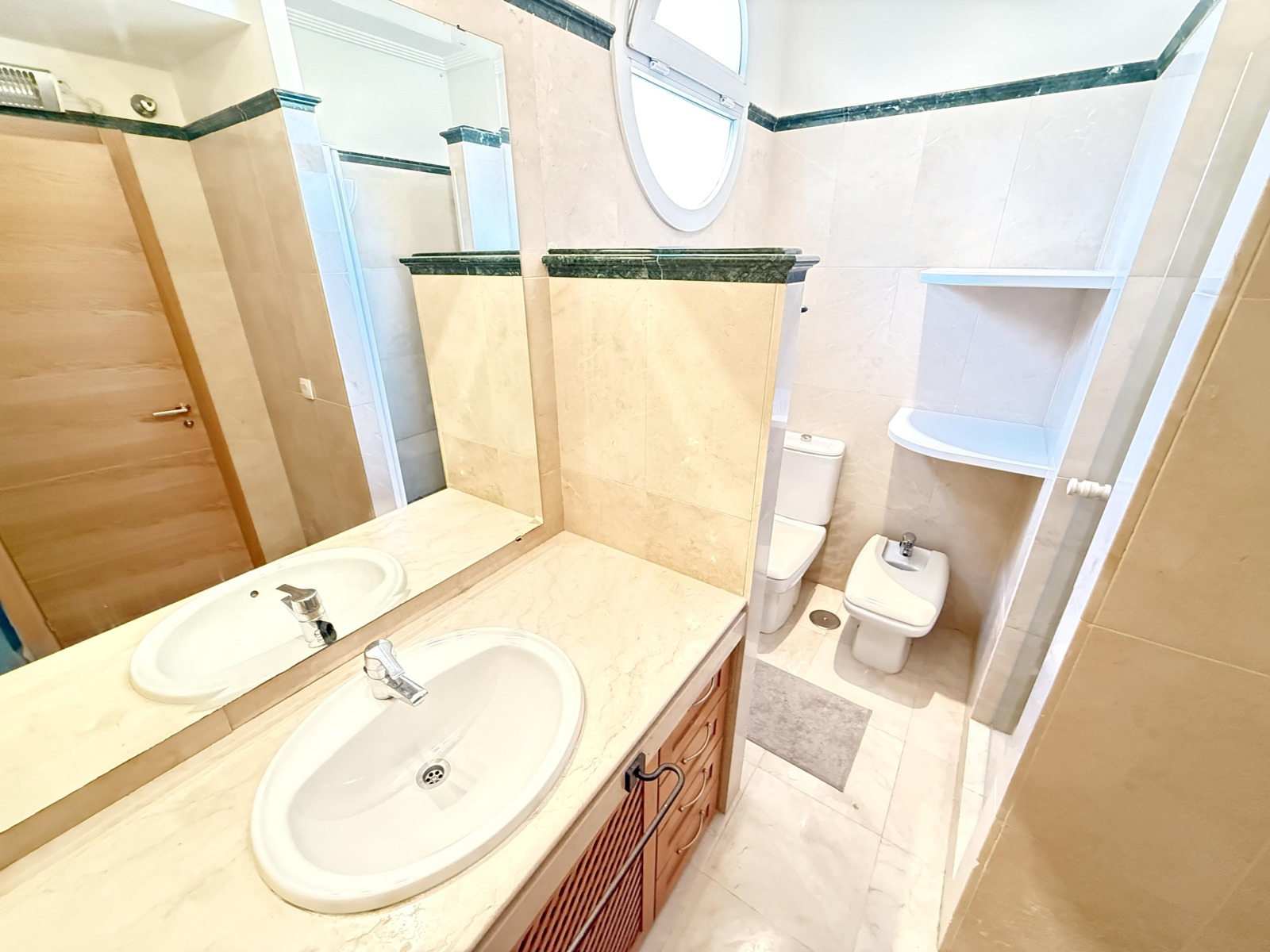 3-Bedroom Townhouse with Garden in Santa Clara, Marbella - mibgroup.es