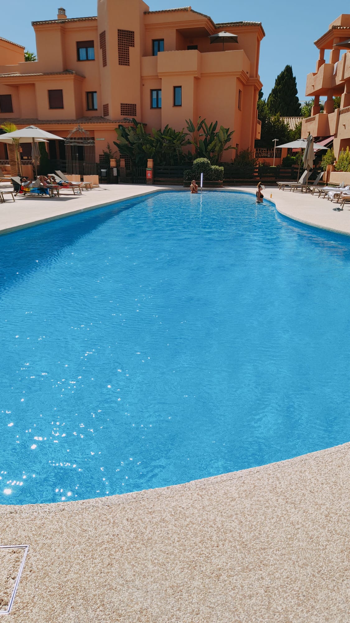 Se vende apartamento de 1 dormitorio en El Paraíso con piscina y gimnasio - mibgroup.es