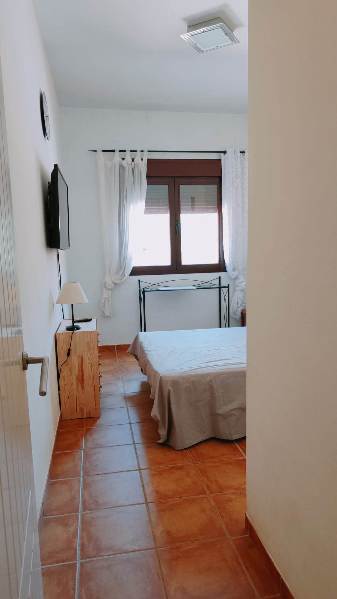 Se vende apartamento de 1 dormitorio en El Paraíso con piscina y gimnasio - mibgroup.es