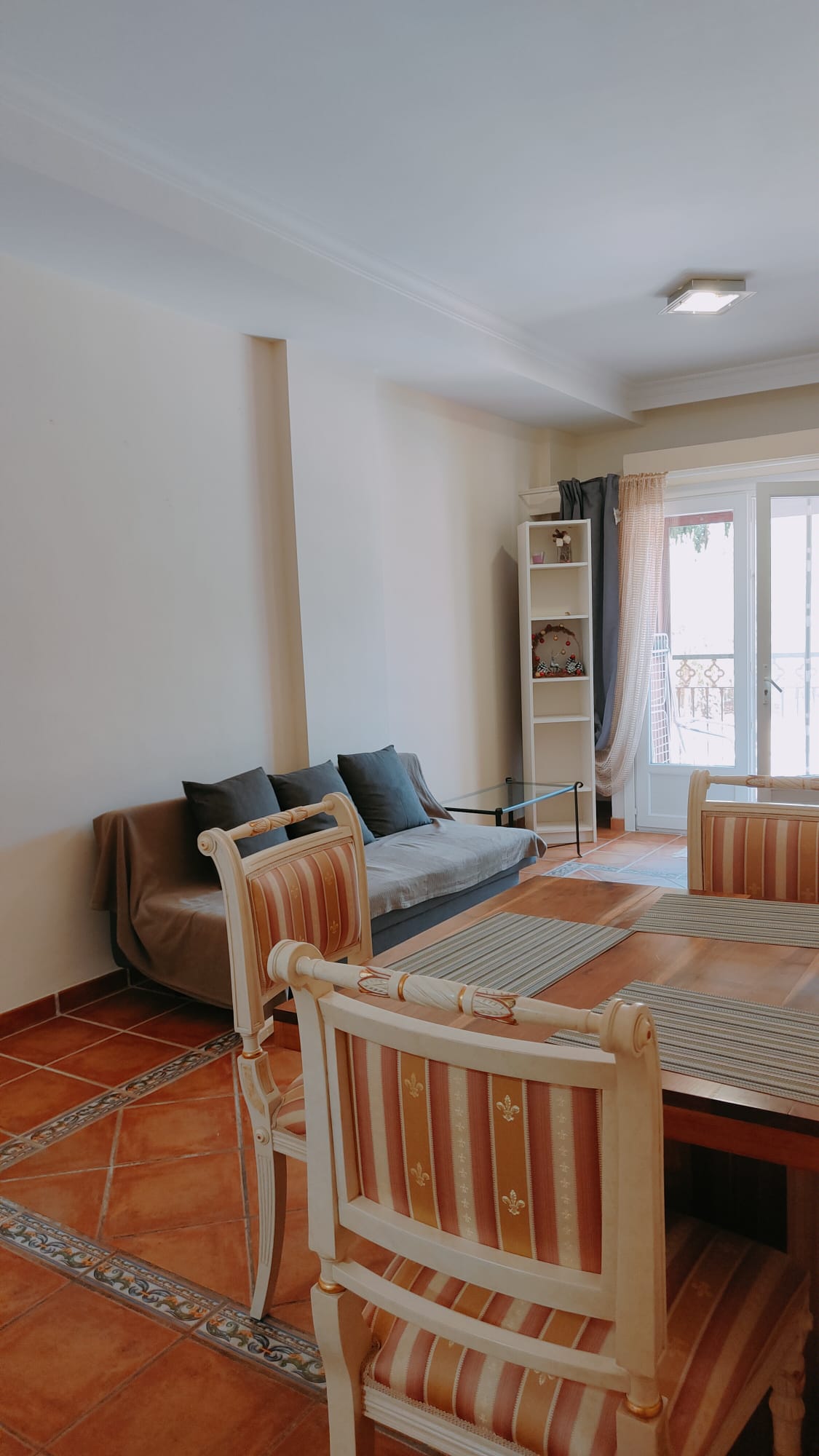 Продается 1-спальная квартира в Эль Параисо с бассейном и спортзалом - mibgroup.es