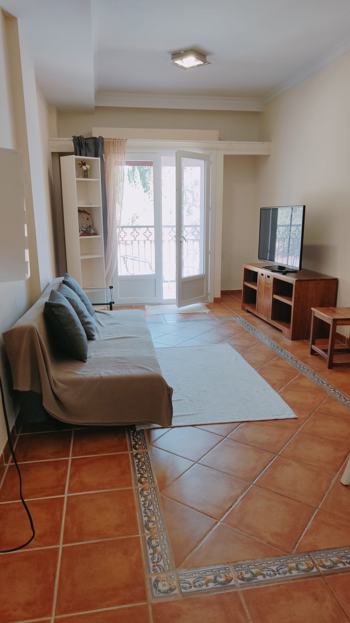 Se vende apartamento de 1 dormitorio en El Paraíso con piscina y gimnasio - mibgroup.es