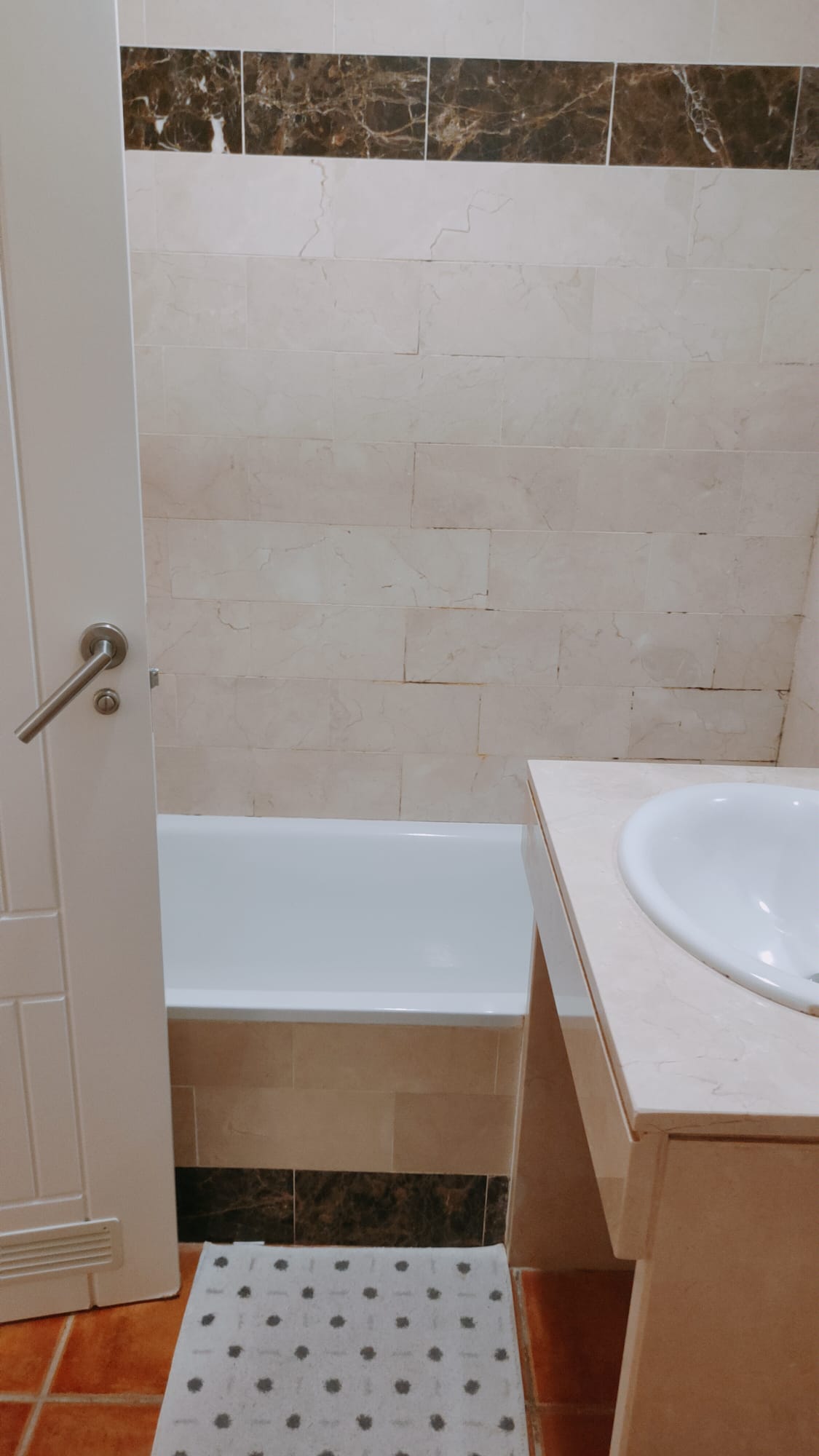 Se vende apartamento de 1 dormitorio en El Paraíso con piscina y gimnasio - mibgroup.es