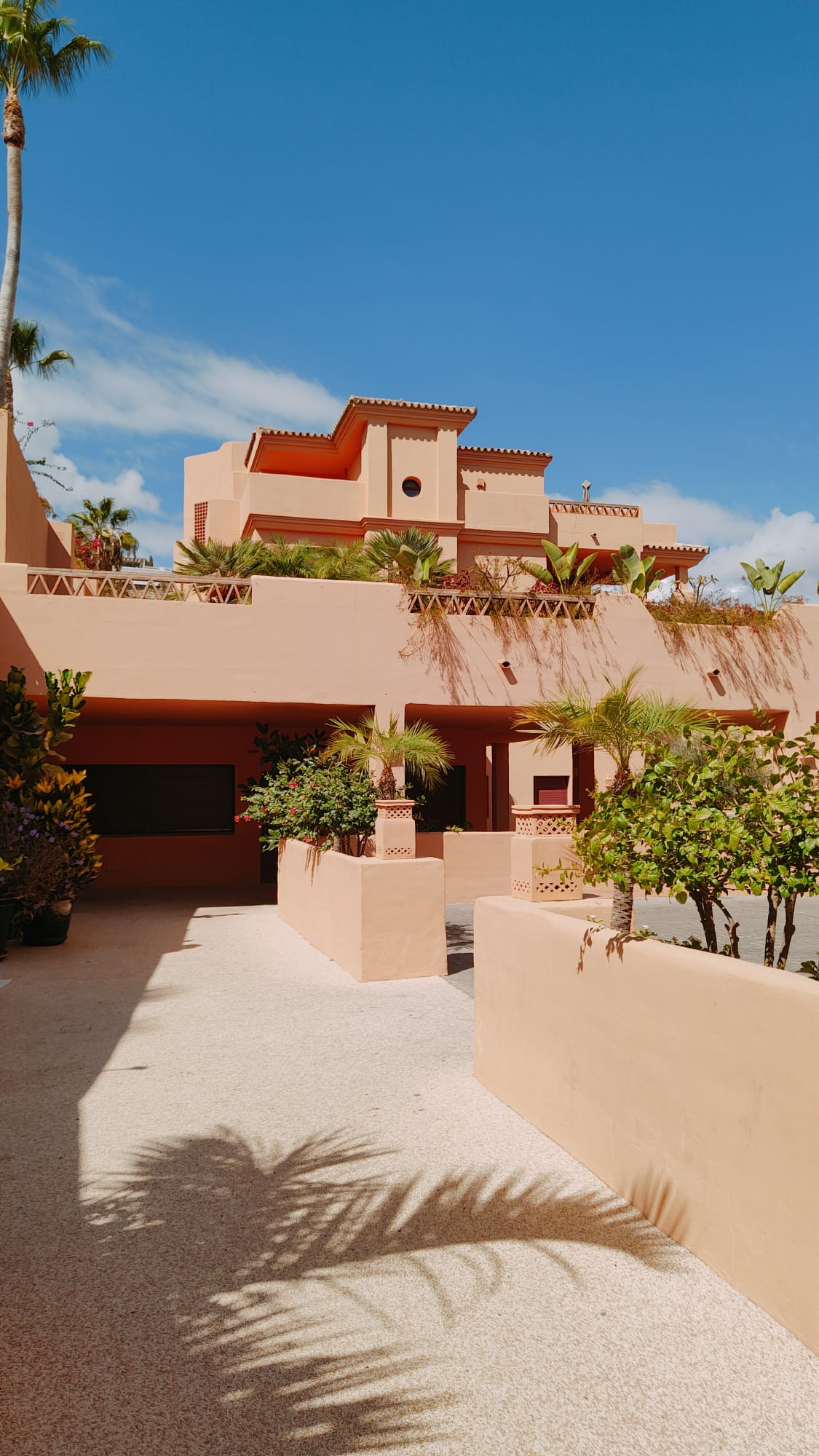 Se vende apartamento de 1 dormitorio en El Paraíso con piscina y gimnasio - mibgroup.es