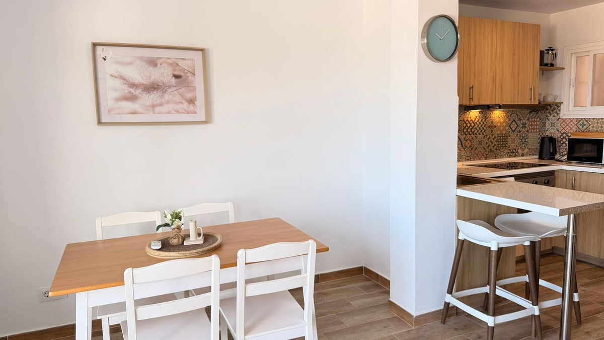 Ático con vistas al mar en Manilva - mibgroup.es
