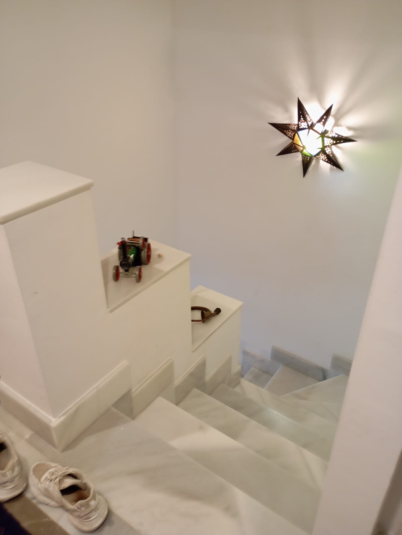 Exclusive 2-Bedroom Apartment in Puerto de Sotogrande with Direct Access to Yacht Berth - mibgroup.es