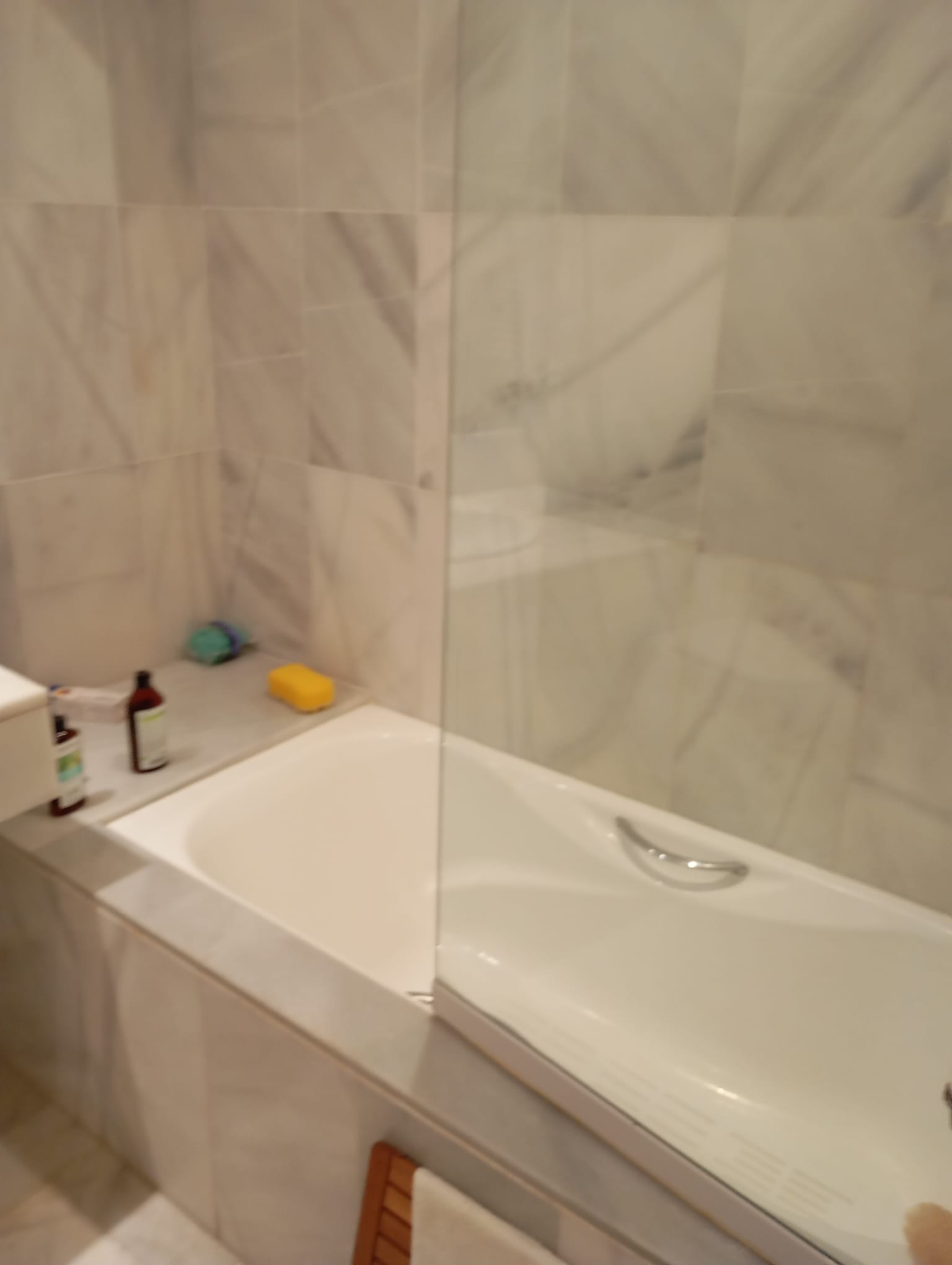 Exclusive 2-Bedroom Apartment in Puerto de Sotogrande with Direct Access to Yacht Berth - mibgroup.es
