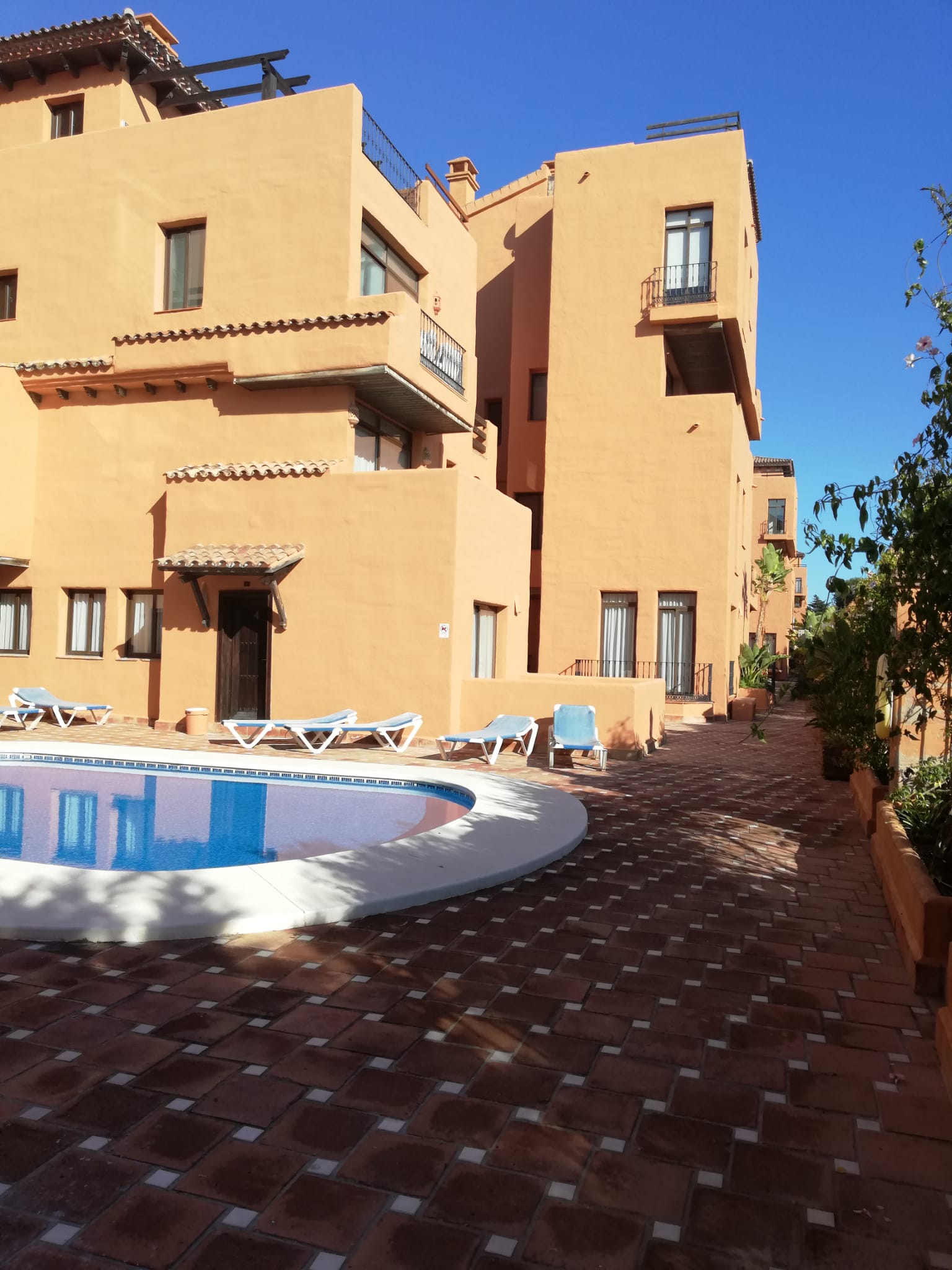 Estudio en Cancelada cerca de Lidl y Mercadona - mibgroup.es